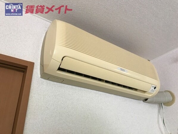 メゾンドゥカトゥールの物件内観写真